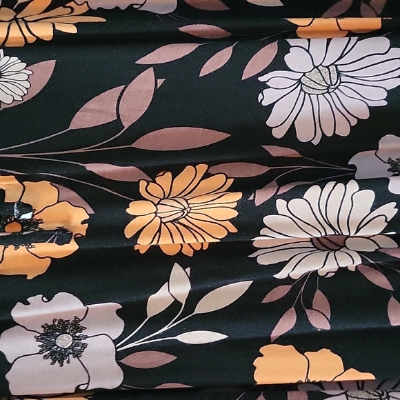 Lularoe blouse - Picture 2 of 4